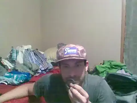 SmokingSloth online show from October 8, 2025, 7:50 am