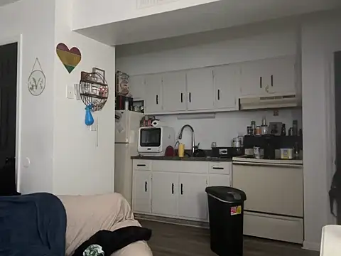 Snapshot of SpunCandy chatting on February 6, 2026, 11:13 am SpunCandy online show from February 6, 2026, 11:13 am