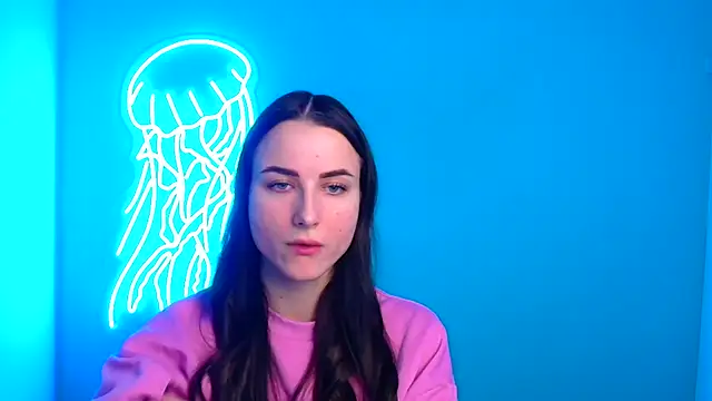 Eva Janee online show from December 4, 2024, 6:11 am