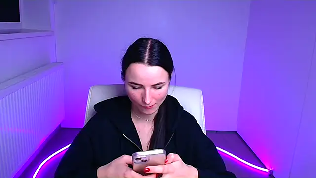 Eva Janee online show from January 23, 2025, 10:43 am