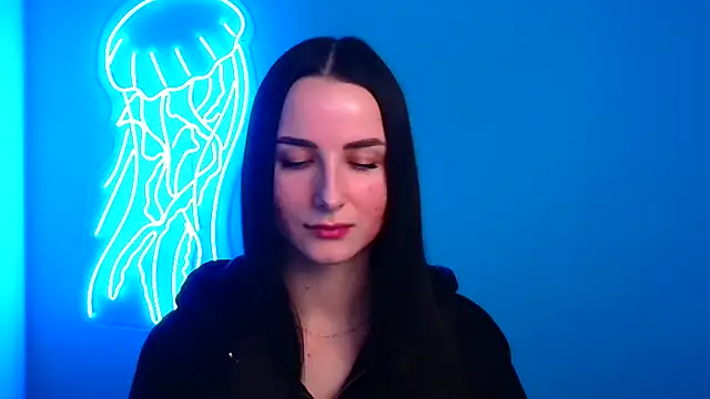 Eva Janee online show from February 10, 2025, 12:08 pm