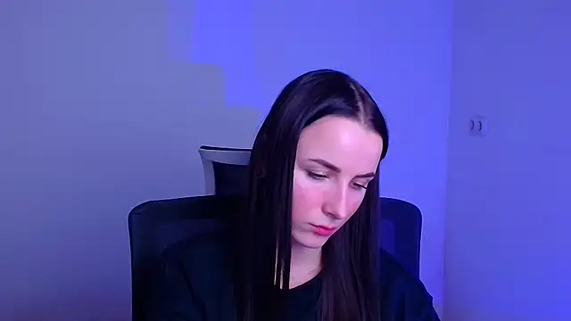 Eva Janee online show from February 12, 2025, 3:16 pm