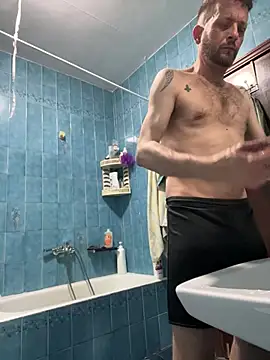PutaNieves1983 online show from June 16, 2026, 4:26 am