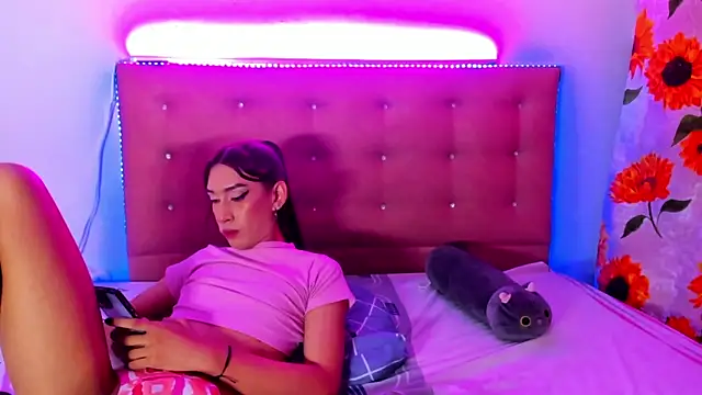 Snapshot of khandyzBlum chatting on January 24, 2025, 9:05 pm khandyzBlum online show from January 24, 2025, 9:05 pm