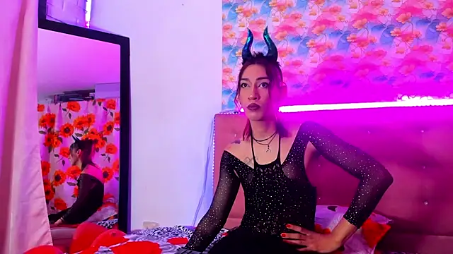 Snapshot of khandyzBlum chatting on February 17, 2025, 4:04 pm khandyzBlum online show from February 17, 2025, 4:04 pm