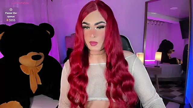 alexia mattel online show from December 13, 2025, 8:14 pm