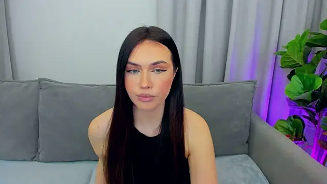 Snapshot of sexyangeloux chatting on February 21, 2026, 11:06 pm sexyangeloux online show from February 21, 2026, 11:06 pm