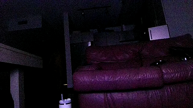 longthicknslick online show from March 6, 2025, 1:48 am