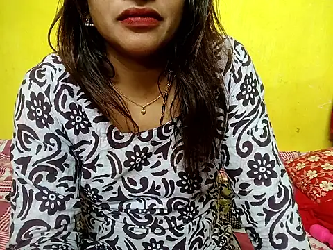 Snapshot of Sexyranibhabhi chatting on March 28, 2026, 3:33 pm Sexyranibhabhi online show from March 28, 2026, 3:33 pm