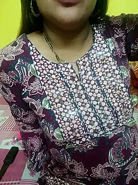 Snapshot of Sexyranibhabhi chatting on March 31, 2026, 4:07 pm Sexyranibhabhi online show from March 31, 2026, 4:07 pm