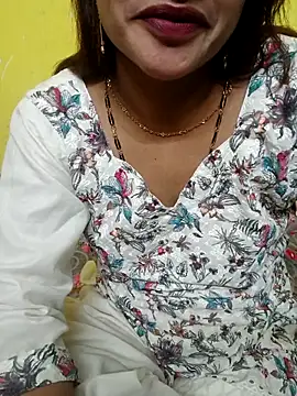 Snapshot of Sexyranibhabhi chatting on April 27, 2026, 2:59 pm Sexyranibhabhi online show from April 27, 2026, 2:59 pm