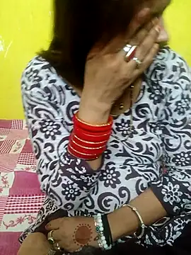 Snapshot of Sexyranibhabhi chatting on May 2, 2026, 3:39 pm Sexyranibhabhi online show from May 2, 2026, 3:39 pm