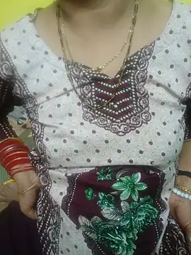 Snapshot of Sexyranibhabhi chatting on May 15, 2026, 2:35 pm Sexyranibhabhi online show from May 15, 2026, 2:35 pm