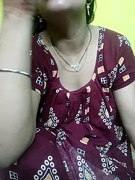Snapshot of Sexyranibhabhi chatting on May 18, 2026, 1:56 am Sexyranibhabhi online show from May 18, 2026, 1:56 am