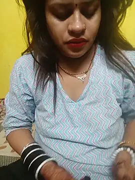 Snapshot of Sexyranibhabhi chatting on May 19, 2026, 2:40 am Sexyranibhabhi online show from May 19, 2026, 2:40 am