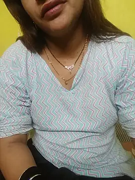 Snapshot of Sexyranibhabhi chatting on May 19, 2026, 2:45 pm Sexyranibhabhi online show from May 19, 2026, 2:45 pm
