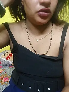 Snapshot of Sexyranibhabhi chatting on May 22, 2026, 2:55 pm Sexyranibhabhi online show from May 22, 2026, 2:55 pm