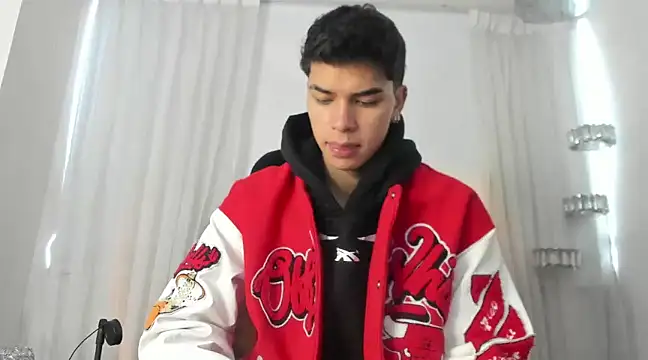 Snapshot of AndyPalmer_ chatting on December 30, 2024, 11:59 am AndyPalmer online show from December 30, 2024, 11:59 am