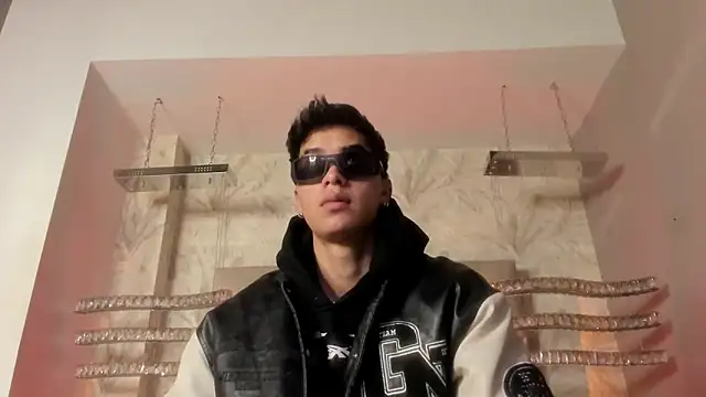 Snapshot of AndyPalmer_ chatting on January 17, 2025, 11:49 am AndyPalmer online show from January 17, 2025, 11:49 am