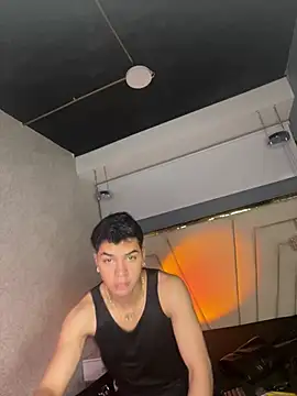 Snapshot of AndyPalmer_ chatting on February 5, 2025, 10:41 am AndyPalmer online show from February 5, 2025, 10:41 am