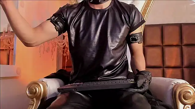 Snapshot of AndyPalmer_ chatting on February 26, 2025, 4:35 pm AndyPalmer online show from February 26, 2025, 4:35 pm