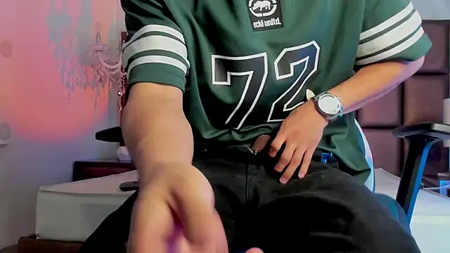 Snapshot of AndyPalmer_ chatting on March 5, 2025, 10:55 am AndyPalmer online show from March 5, 2025, 10:55 am