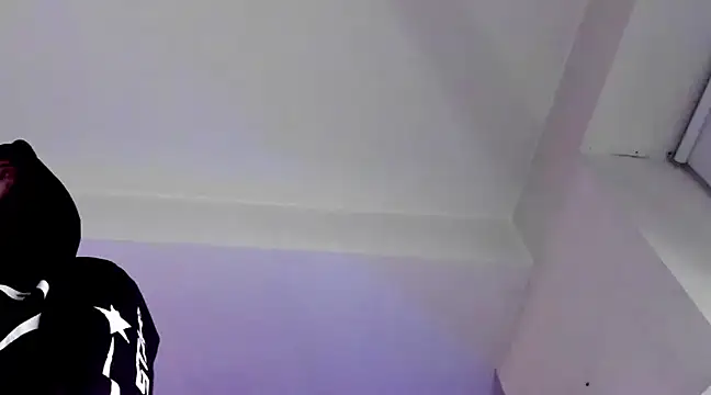 Snapshot of AndyPalmer_ chatting on March 6, 2025, 5:33 pm AndyPalmer online show from March 6, 2025, 5:33 pm