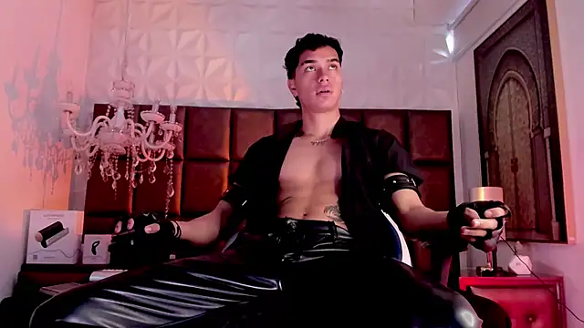 Snapshot of AndyPalmer_ chatting on March 18, 2025, 3:21 pm AndyPalmer online show from March 18, 2025, 3:21 pm