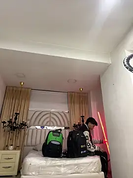 Snapshot of AndyPalmer_ chatting on March 20, 2025, 10:21 am AndyPalmer online show from March 20, 2025, 10:21 am