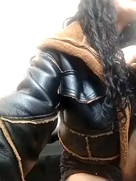 AlexandraJones  online show from March 13, 2025, 2:49 am