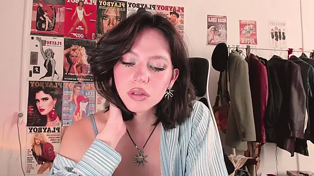 Niky  Jess online show from September 30, 2025, 7:02 am