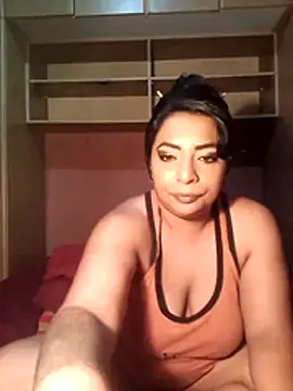 Snapshot of indianstormxo_ chatting on December 15, 2025, 1:59 pm indianstormxo online show from December 15, 2025, 1:59 pm