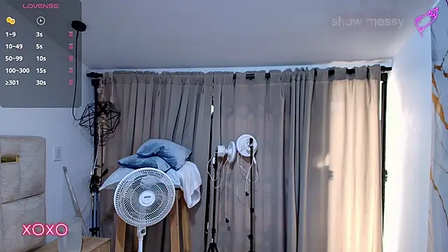 Lizz Tender online show from November 25, 2025, 12:05 pm