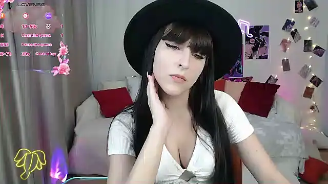 ElsaNeal online show from January 27, 2025, 6:09 pm