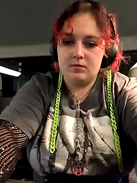 Snapshot of LadyRochester chatting on October 21, 2025, 6:03 am LadyRochester online show from October 21, 2025, 6:03 am