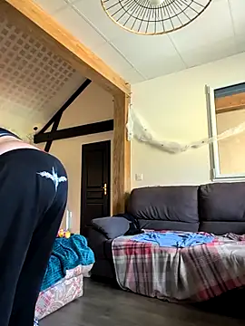 LadyRochester online show from October 31, 2025, 1:23 pm