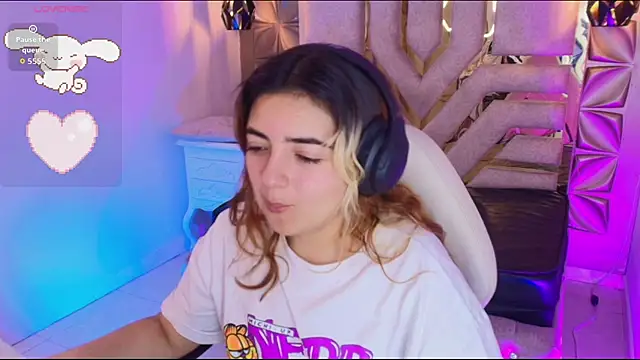 Snapshot of meraki_fraise chatting on November 5, 2025, 7:47 pm meraki fraise online show from November 5, 2025, 7:47 pm