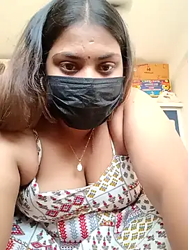 Hotmilfxox online show from January 6, 2025, 8:24 am