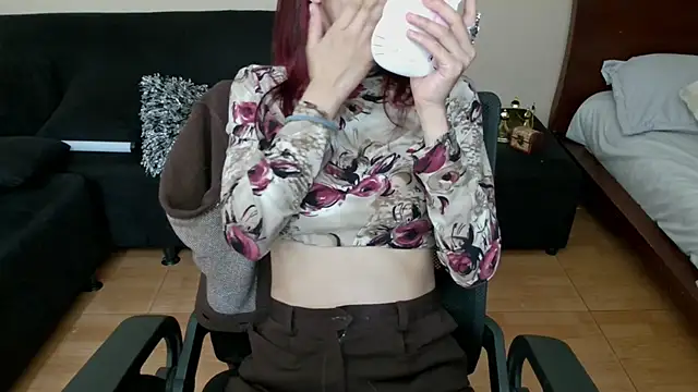 3badweed3 online show from February 12, 2025, 1:48 pm