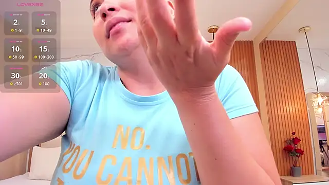 dulce santamaria online show from December 4, 2024, 9:46 pm