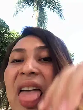 dulce santamaria online show from December 15, 2024, 5:31 pm