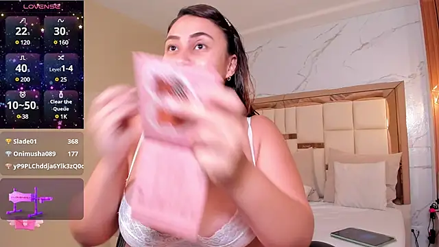 dulce santamaria online show from January 1, 2025, 4:07 am