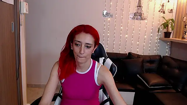 Snapshot of Ruby_Your_Milf chatting on February 8, 2025, 2:58 am Ruby Your Milf online show from February 8, 2025, 2:58 am