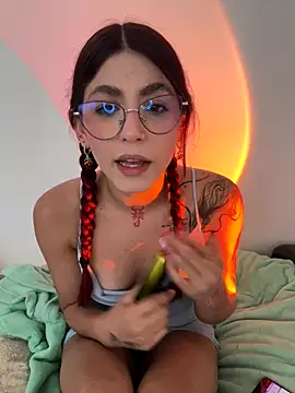AnnyCherry  online show from September 19, 2025, 8:53 pm