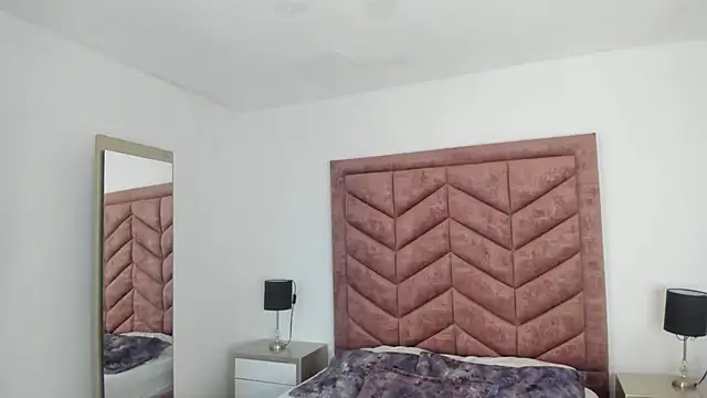 Snapshot of AnnyCherry_ chatting on October 22, 2025, 3:45 pm AnnyCherry online show from October 22, 2025, 3:45 pm