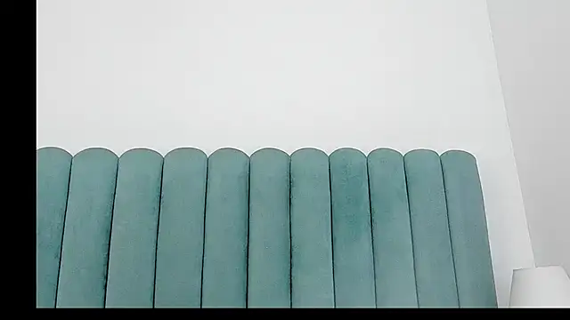 Snapshot of AnnyCherry_ chatting on December 1, 2025, 8:58 pm AnnyCherry online show from December 1, 2025, 8:58 pm