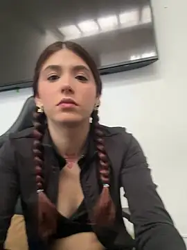 AnnyCherry  online show from July 11, 2026, 7:27 pm