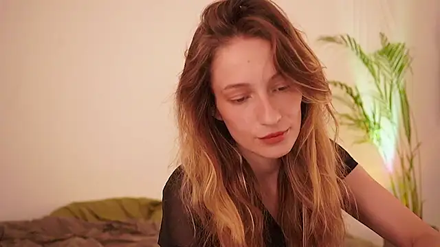 Stephany talks online show from September 25, 2025, 2:04 am