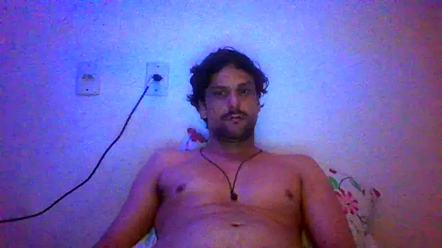 couplemilk online show from May 4, 2026, 2:13 pm
