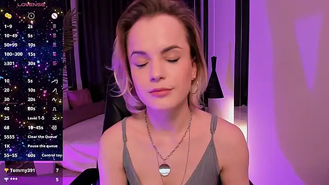 JessicaBeverly online show from March 3, 2025, 2:15 am